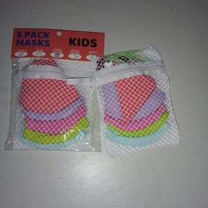 2 packs x 5 Kids Masks Multi-Color Set in washable laundry bag